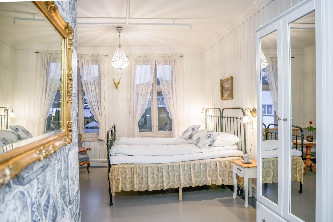 Gloppen Hotell - By Classic Norway Hotels Sandane Exterior foto