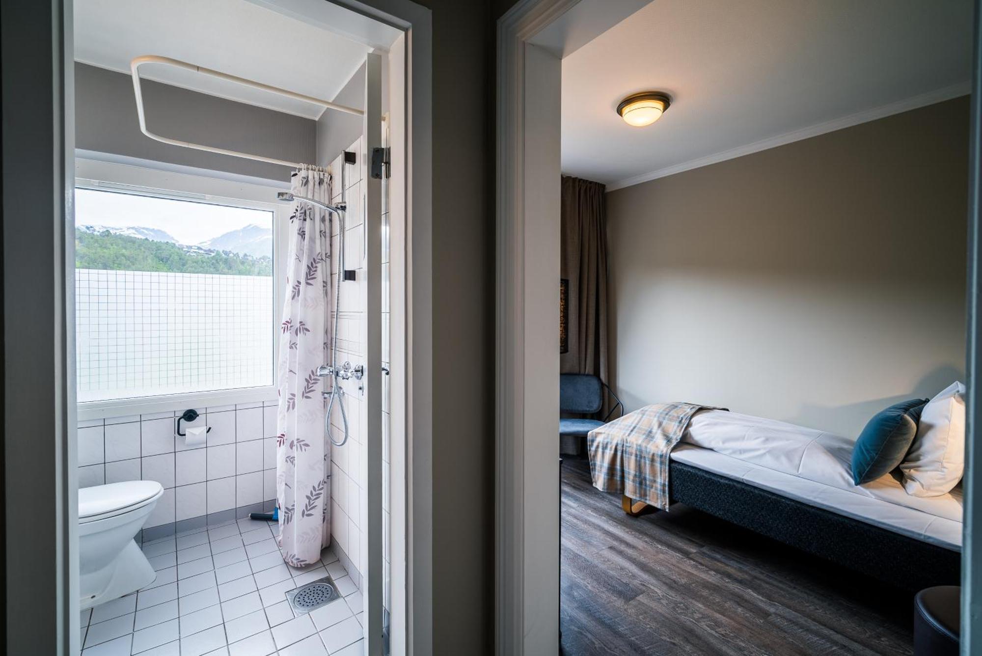 Gloppen Hotell - By Classic Norway Hotels Sandane Zimmer foto
